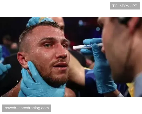 戴维斯八回合TKO洛马琴科，赛后称“我已证明自己是135磅最好”